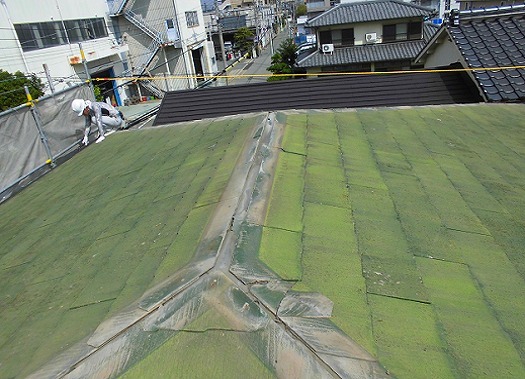 明石市　カバー工法　棟板金撤去